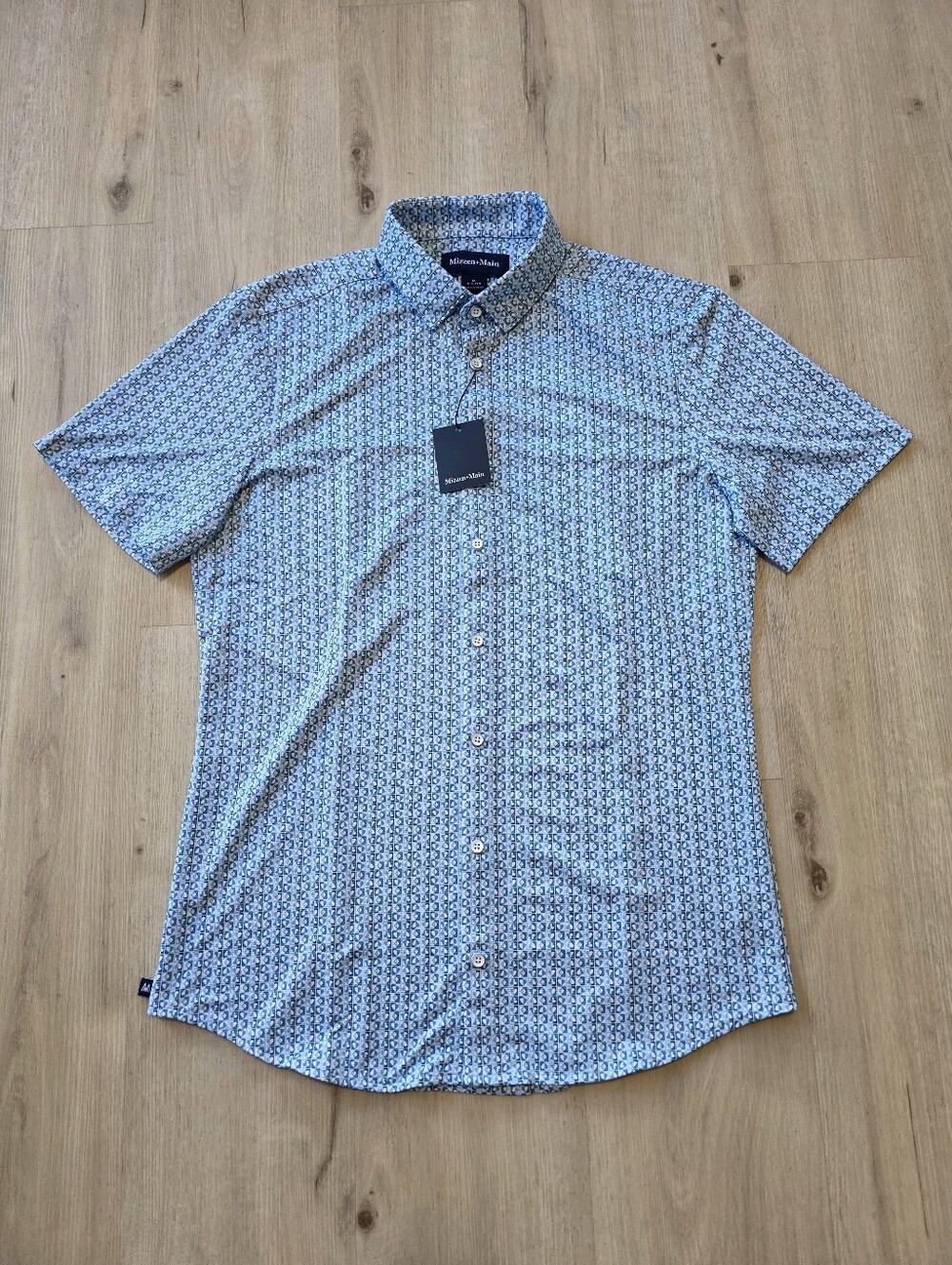 Mizzen + Main Halyard Short Sleeve Dress Shirt Size M Trim Tall Blue